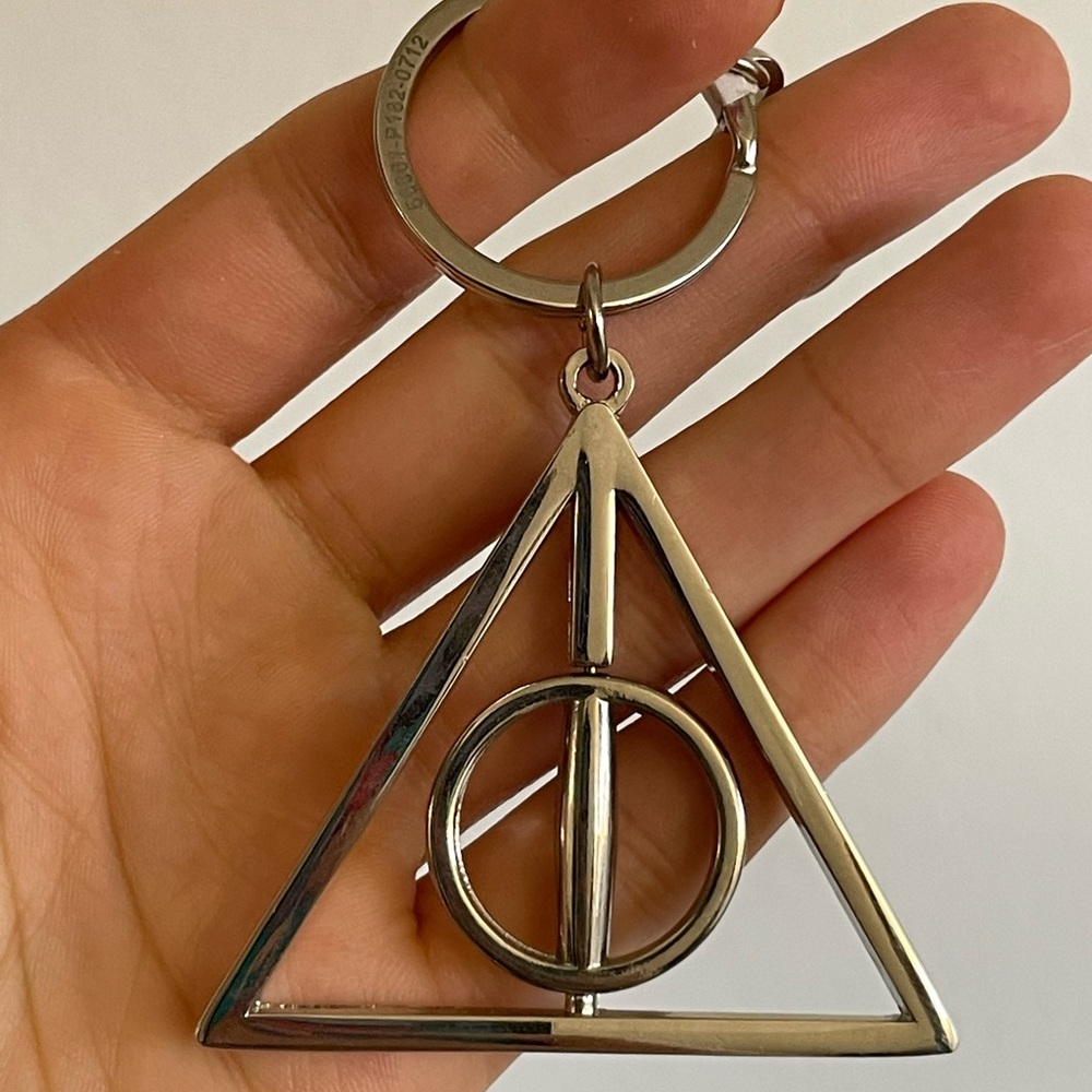 Harry Potter Deathly Hallows keychain unused